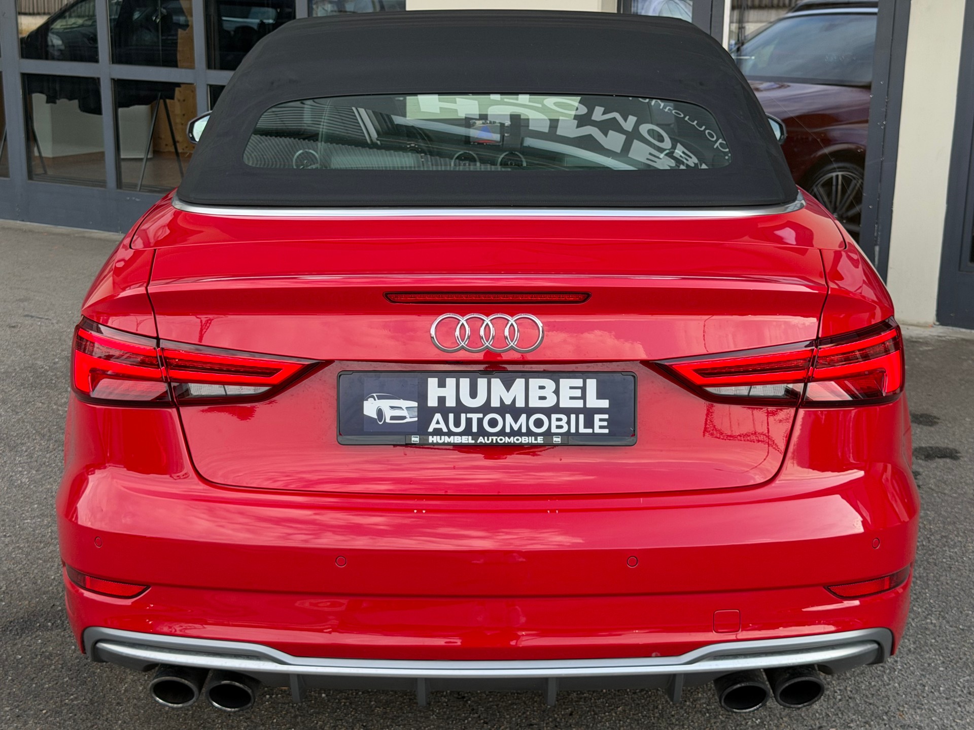 AUDI S3 Cabriolet 2.0 TFSI quattro S-tronic-image-3