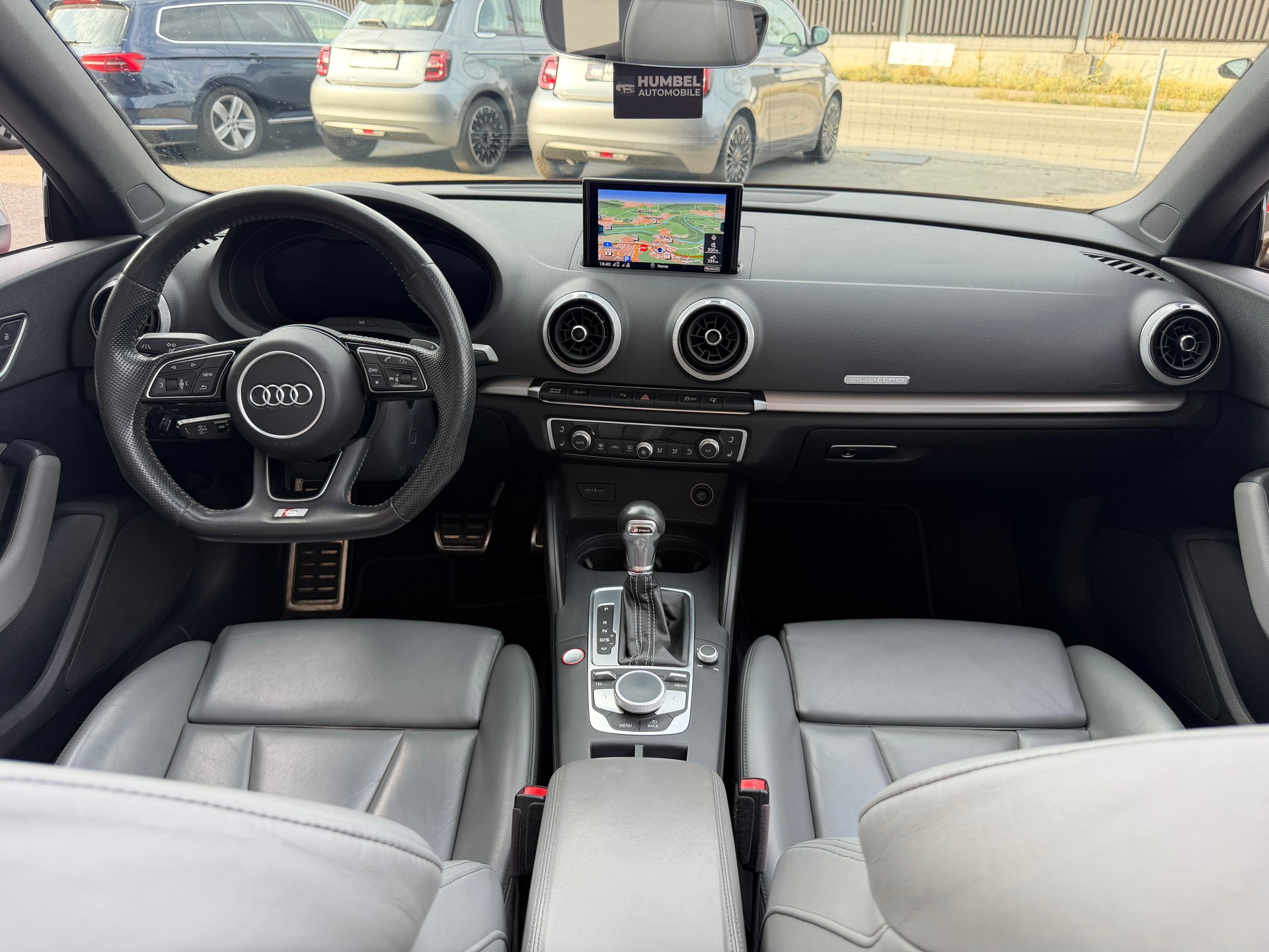 AUDI S3 Cabriolet 2.0 TFSI quattro S-tronic-image-6