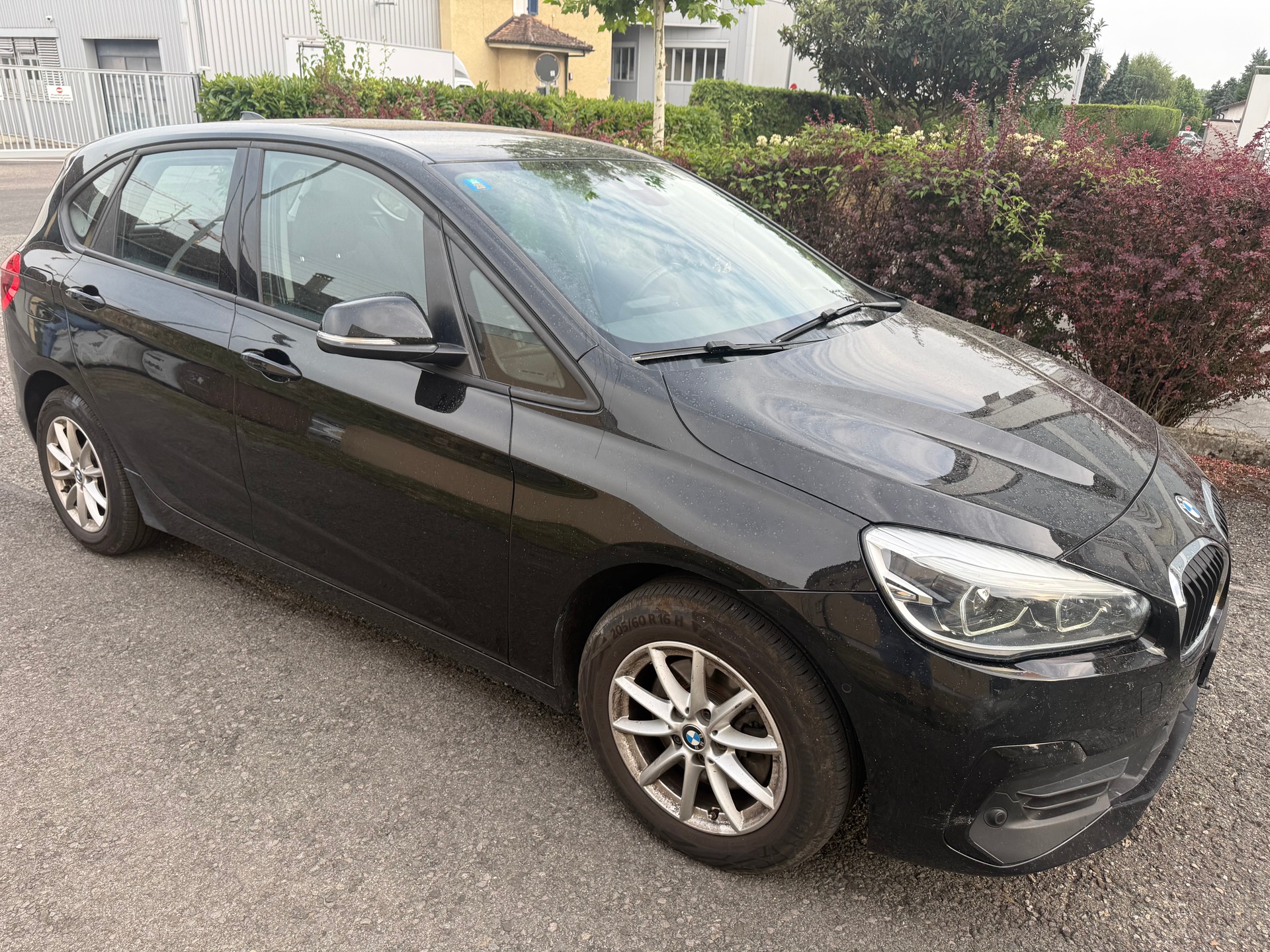 BMW 218d xDrive Active Tourer Steptronic-image-5