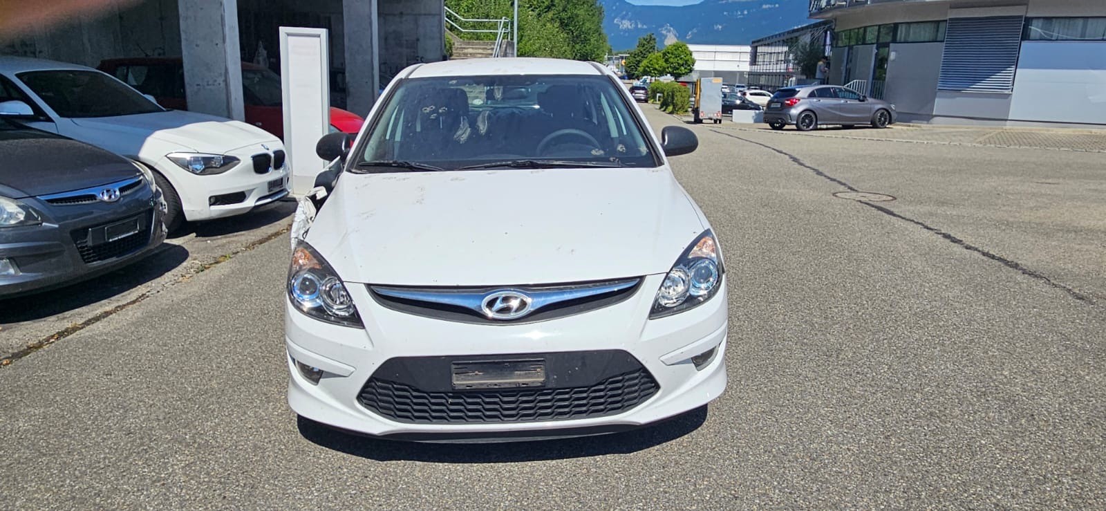 HYUNDAI i30 1.4 Comfort-image-0