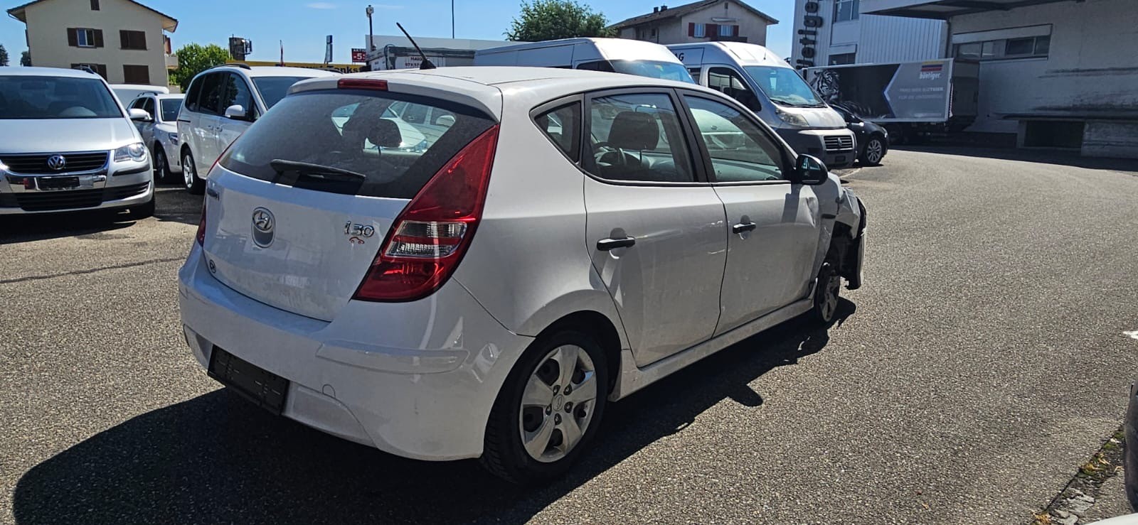 HYUNDAI i30 1.4 Comfort-image-10