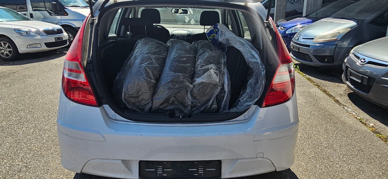 HYUNDAI i30 1.4 Comfort-image-4