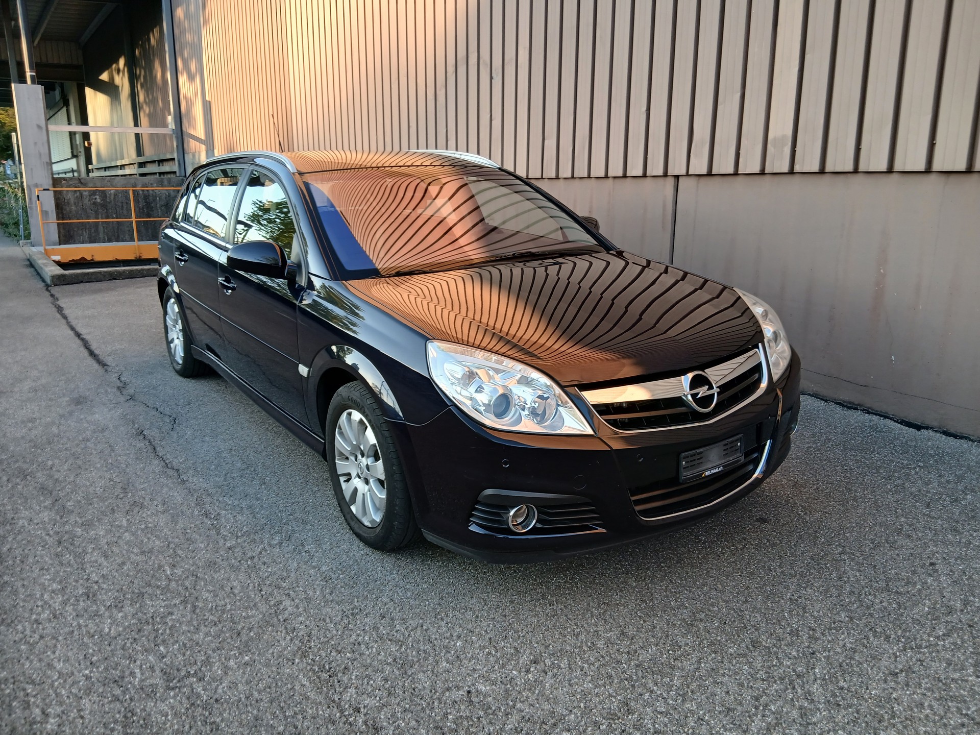 OPEL Signum 2.8 Turbo V6 Cosmo-image-0