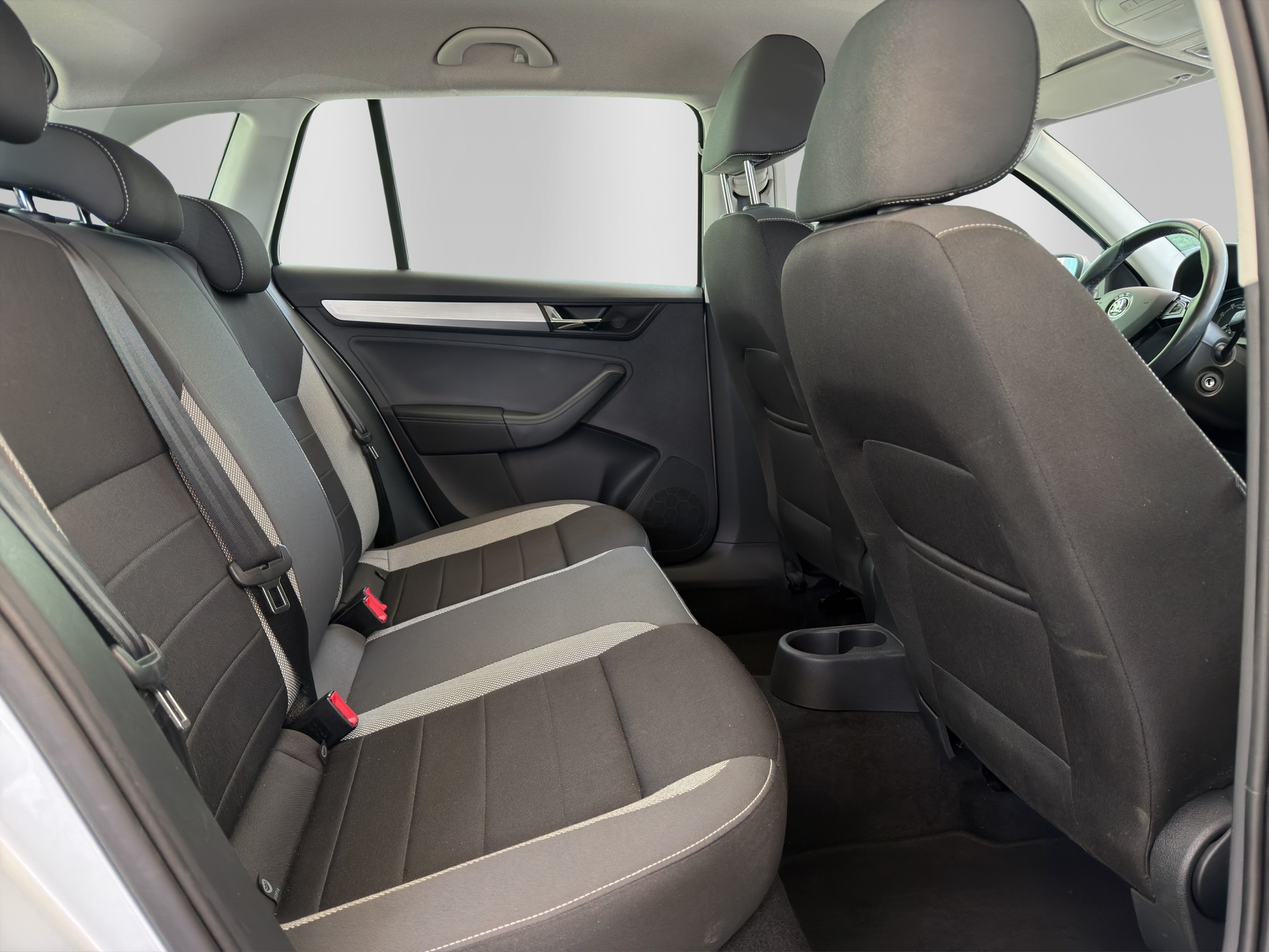 SKODA Rapid Spaceback 1.0 TSI Ambition-image-14