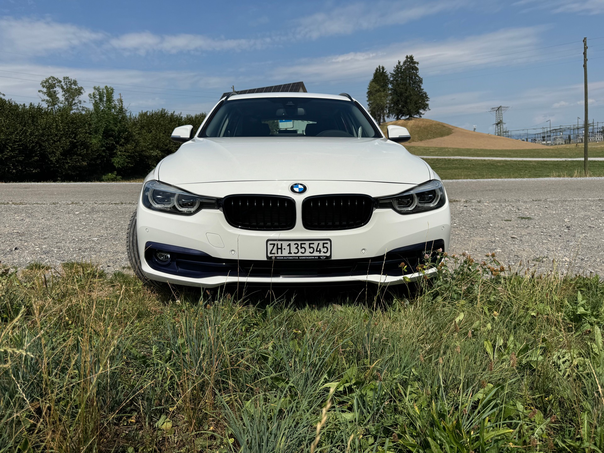 BMW 320d xDrive-image-0