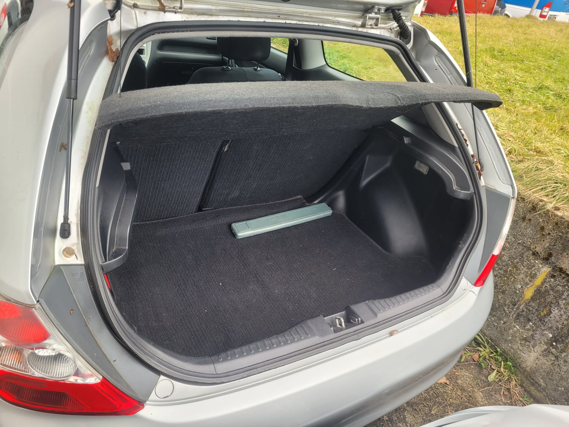 HONDA Civic 1.6i LS-image-6