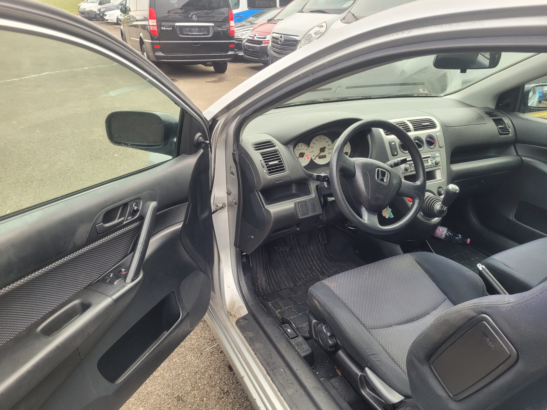 HONDA Civic 1.6i LS-image-8