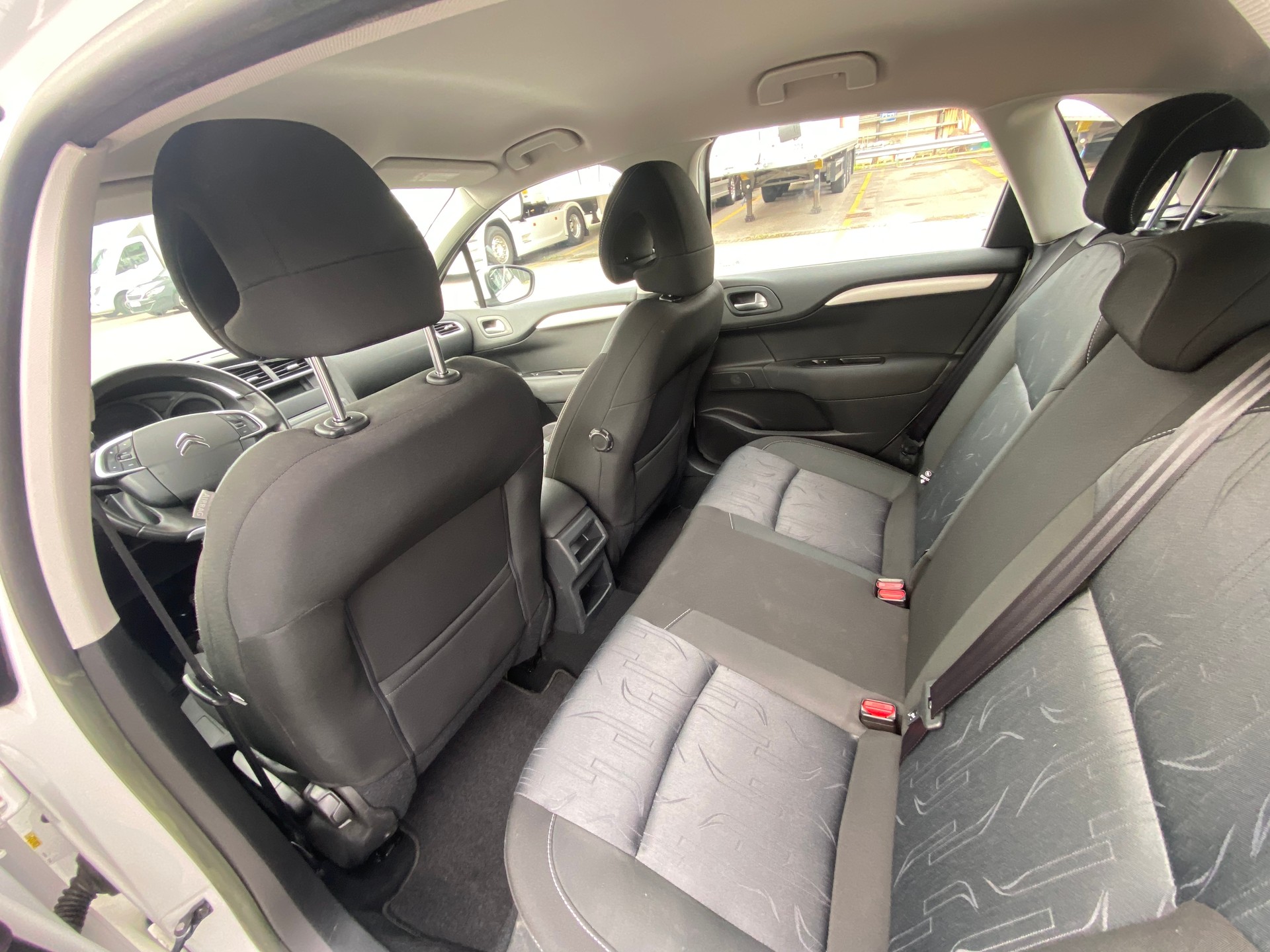 CITROEN C4 Berline 1.6 VTi Séduction BVA4-image-13