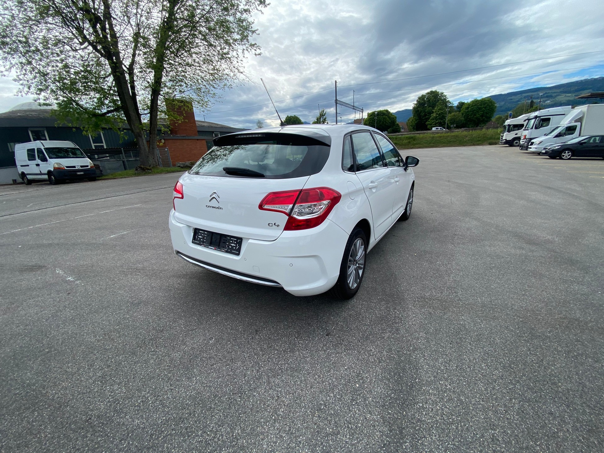 CITROEN C4 Berline 1.6 VTi Séduction BVA4-image-7