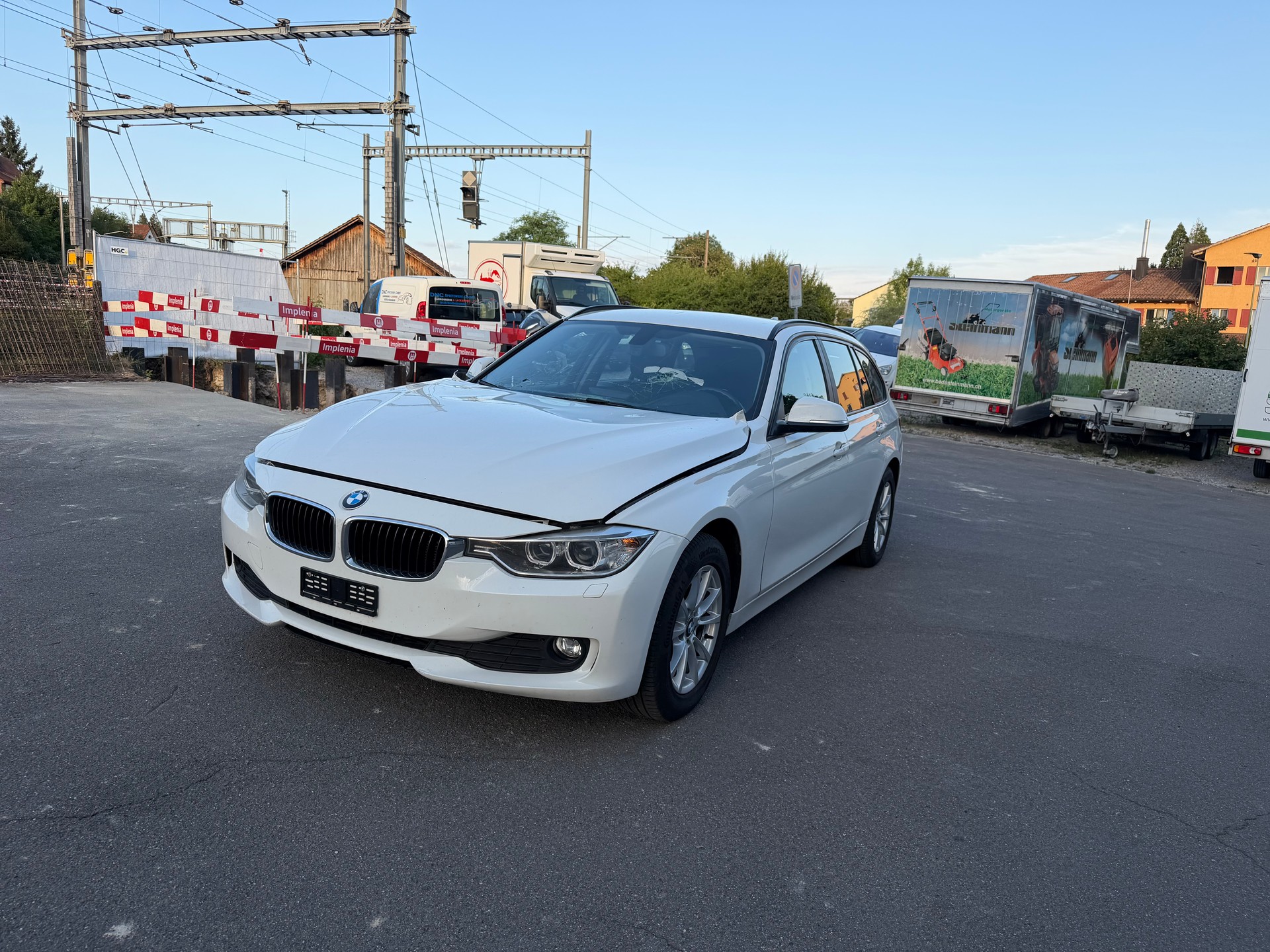 BMW 320d xDrive Touring Steptronic-image-2
