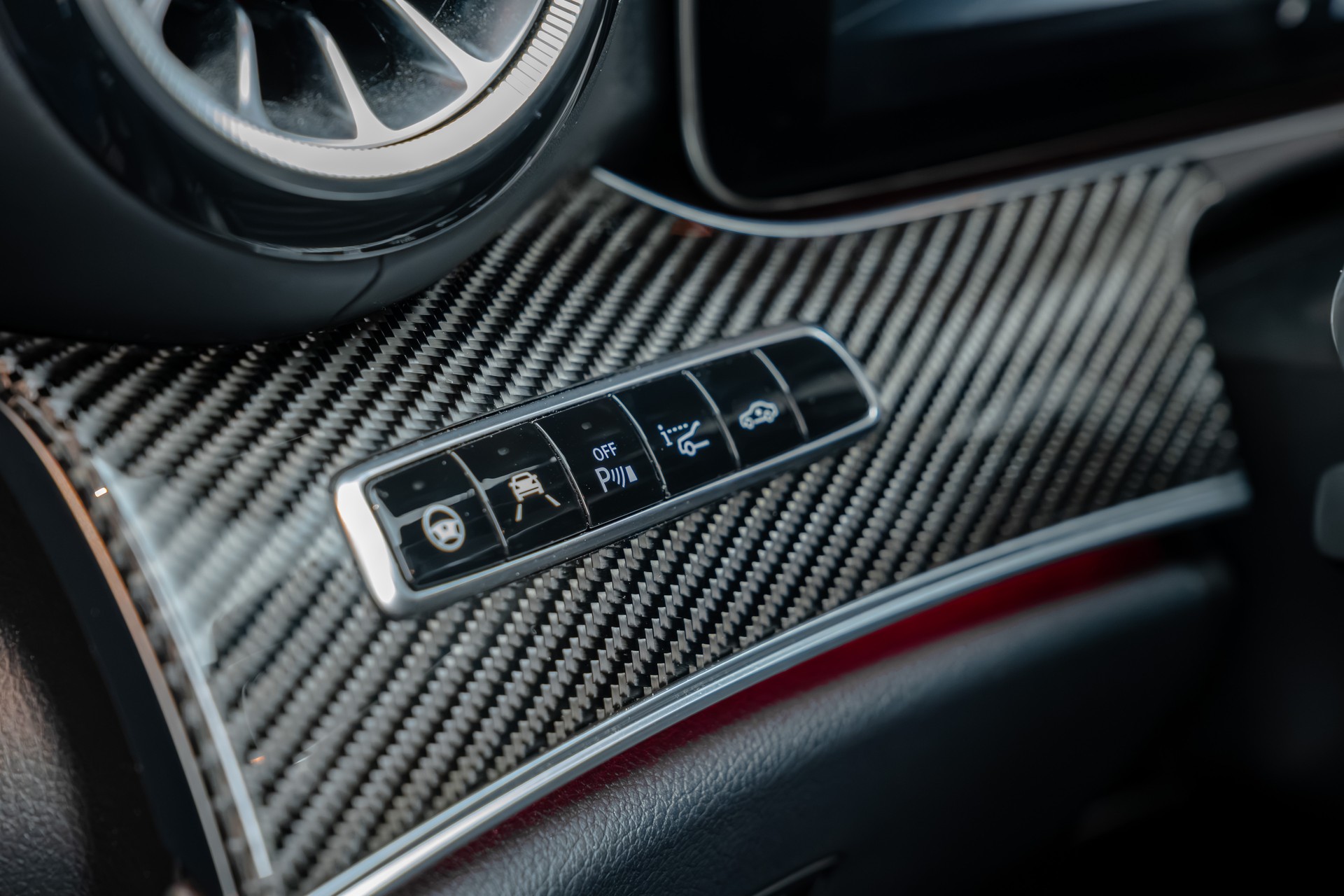 MERCEDES-BENZ E 63 AMG S Edition 1 4Matic Speedshift MCT-image-13