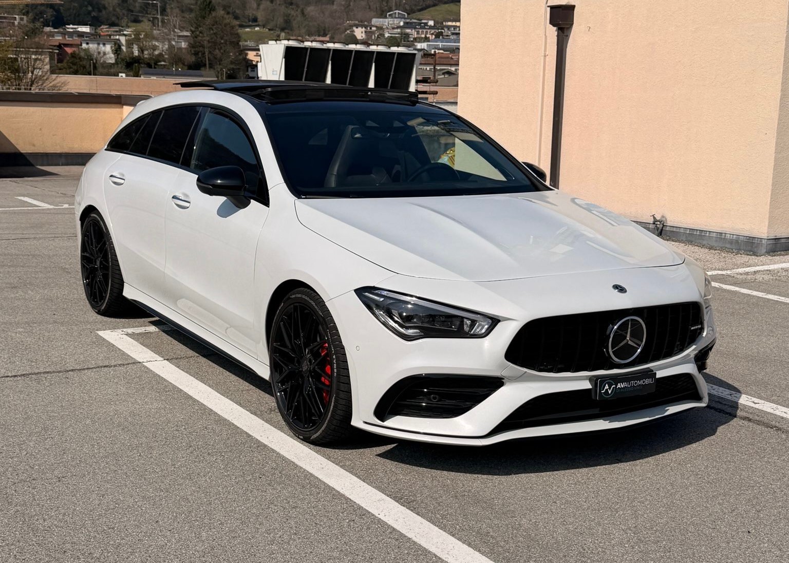 MERCEDES-BENZ CLA Shooting Brake 35 AMG 4Matic 7G-DCT