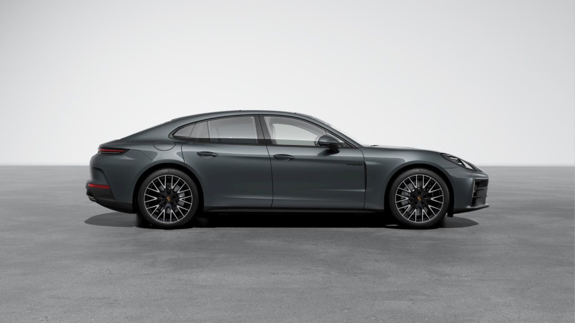 PORSCHE Panamera 4S E-Hybrid-image-5