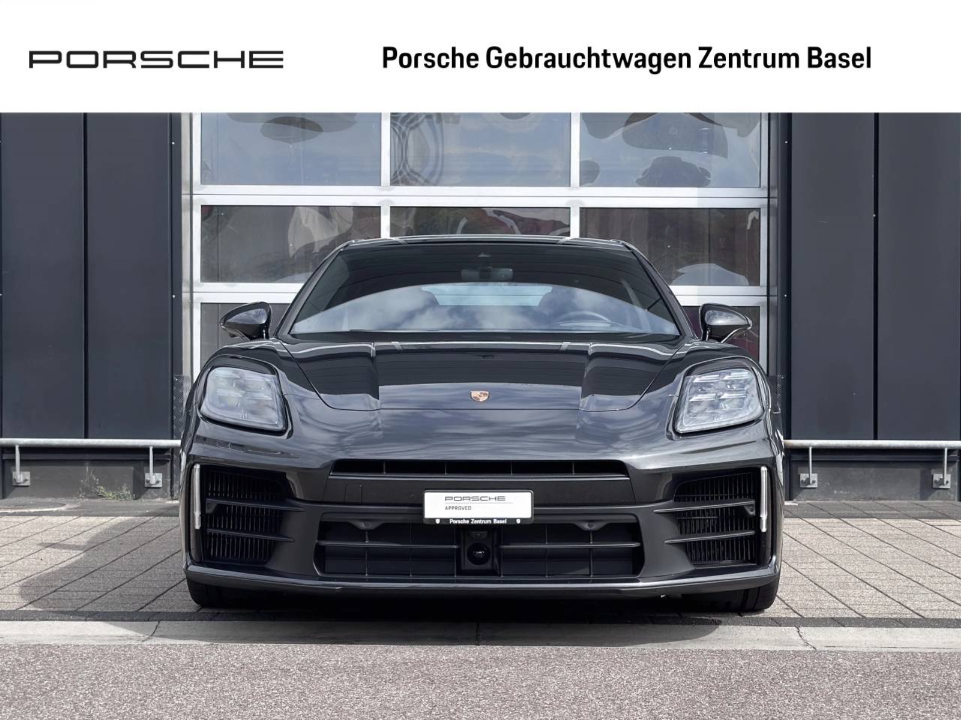 PORSCHE Panamera 4S E-Hybrid-image-7