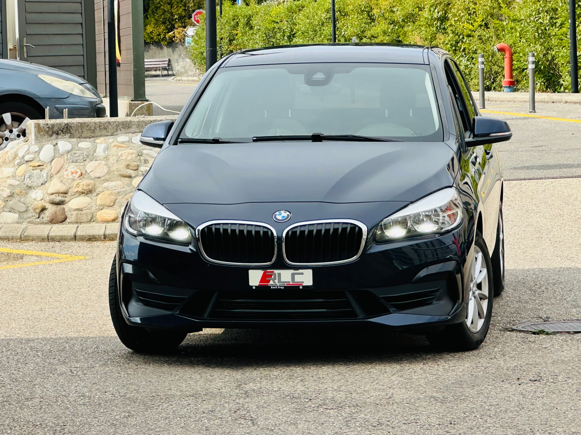 BMW 220i Active Tourer DKG-image-2