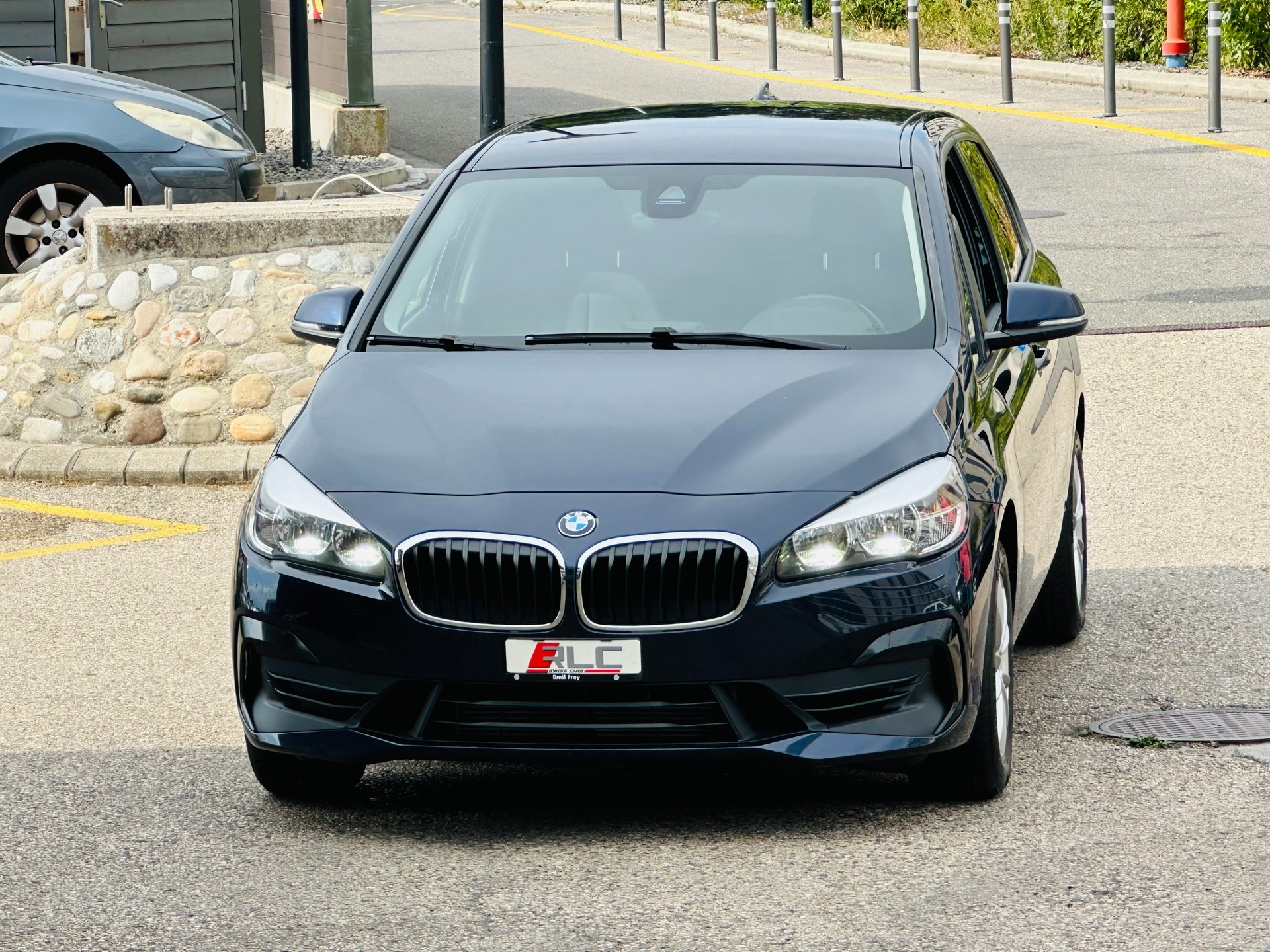 BMW 220i Active Tourer DKG-image-5