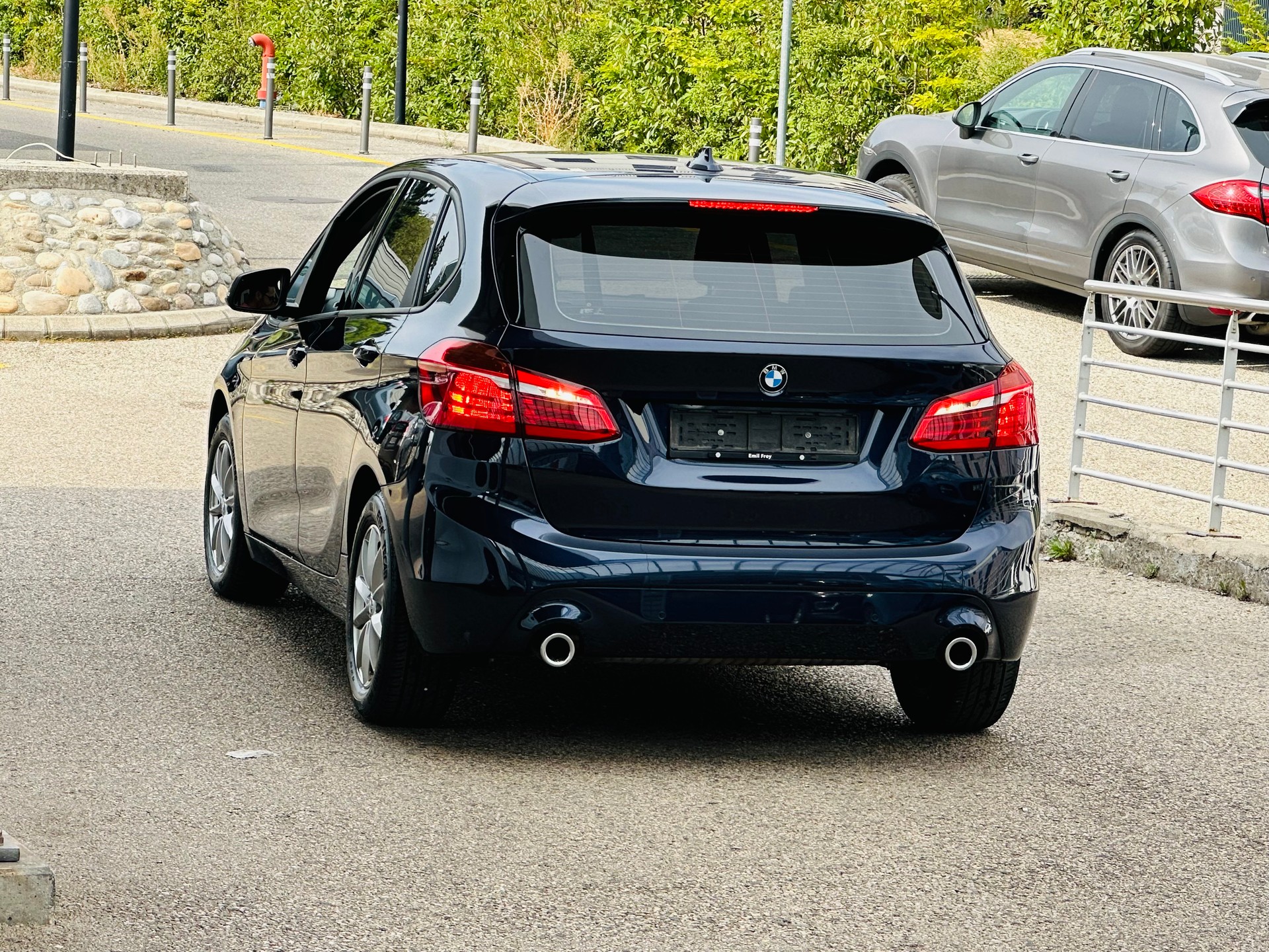 BMW 220i Active Tourer DKG-image-10