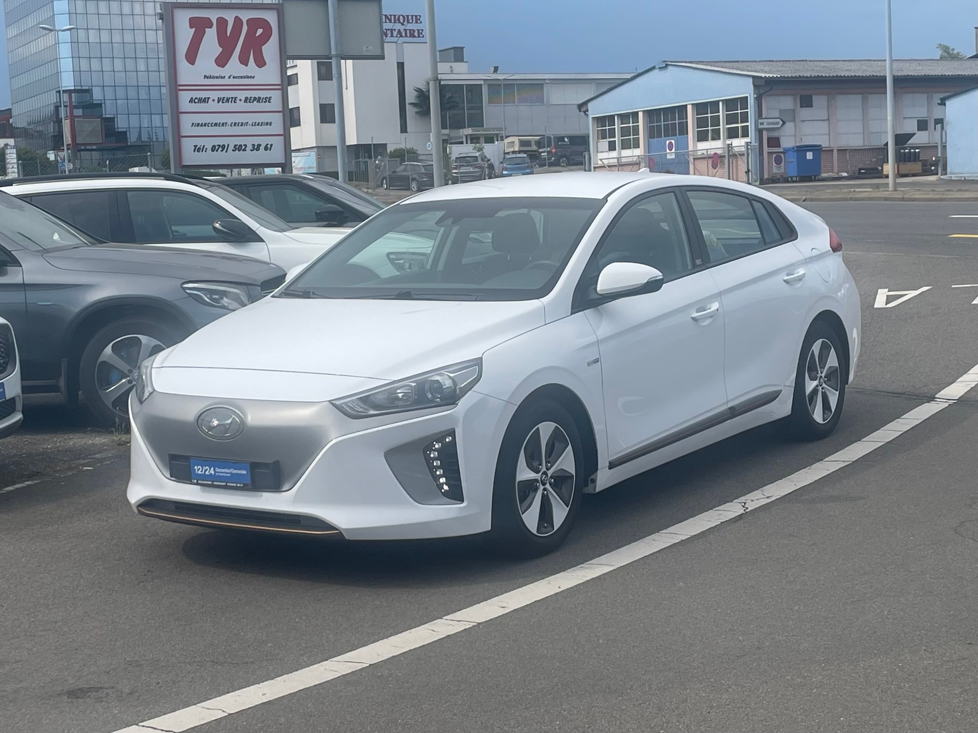 HYUNDAI Ioniq Amplia