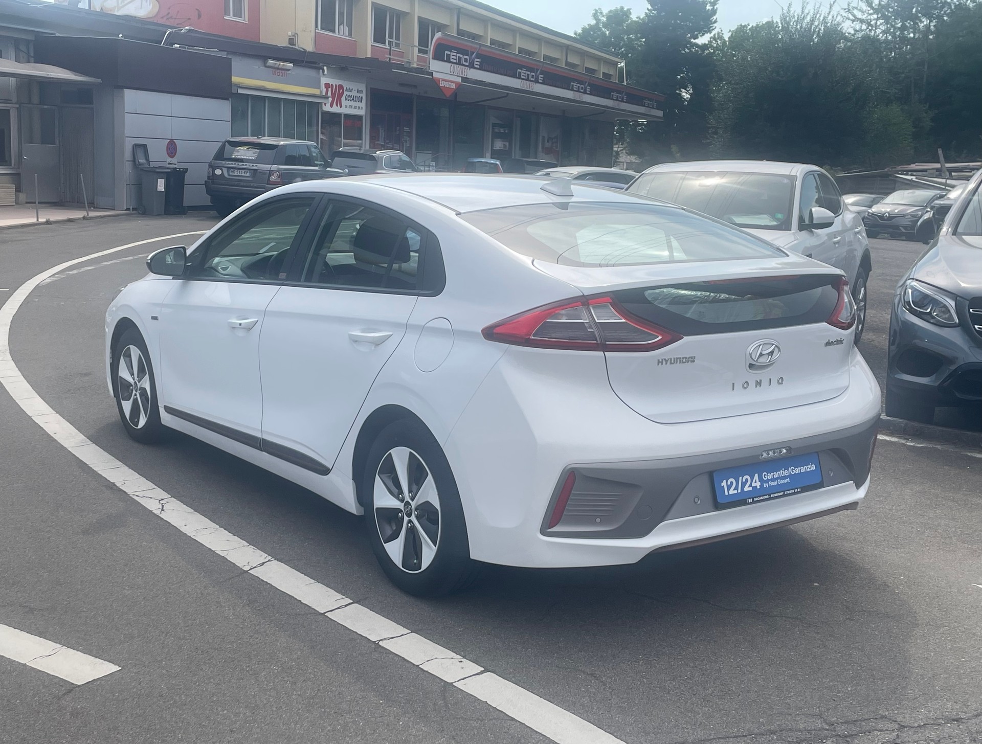 HYUNDAI Ioniq Amplia-image-5