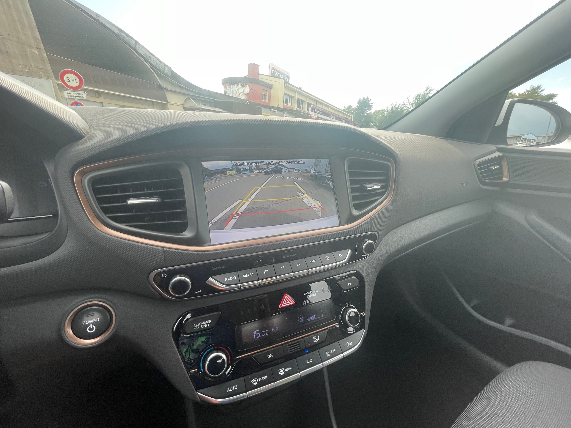 HYUNDAI Ioniq Amplia-image-10