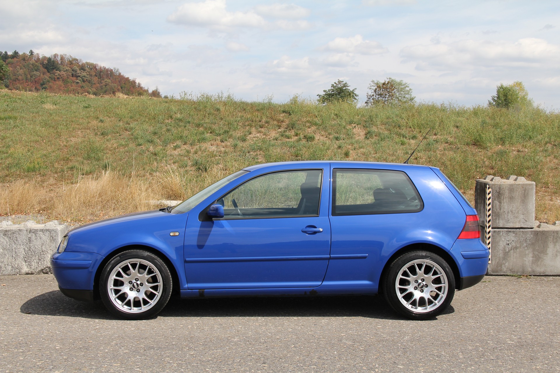 VW GTi-image-0