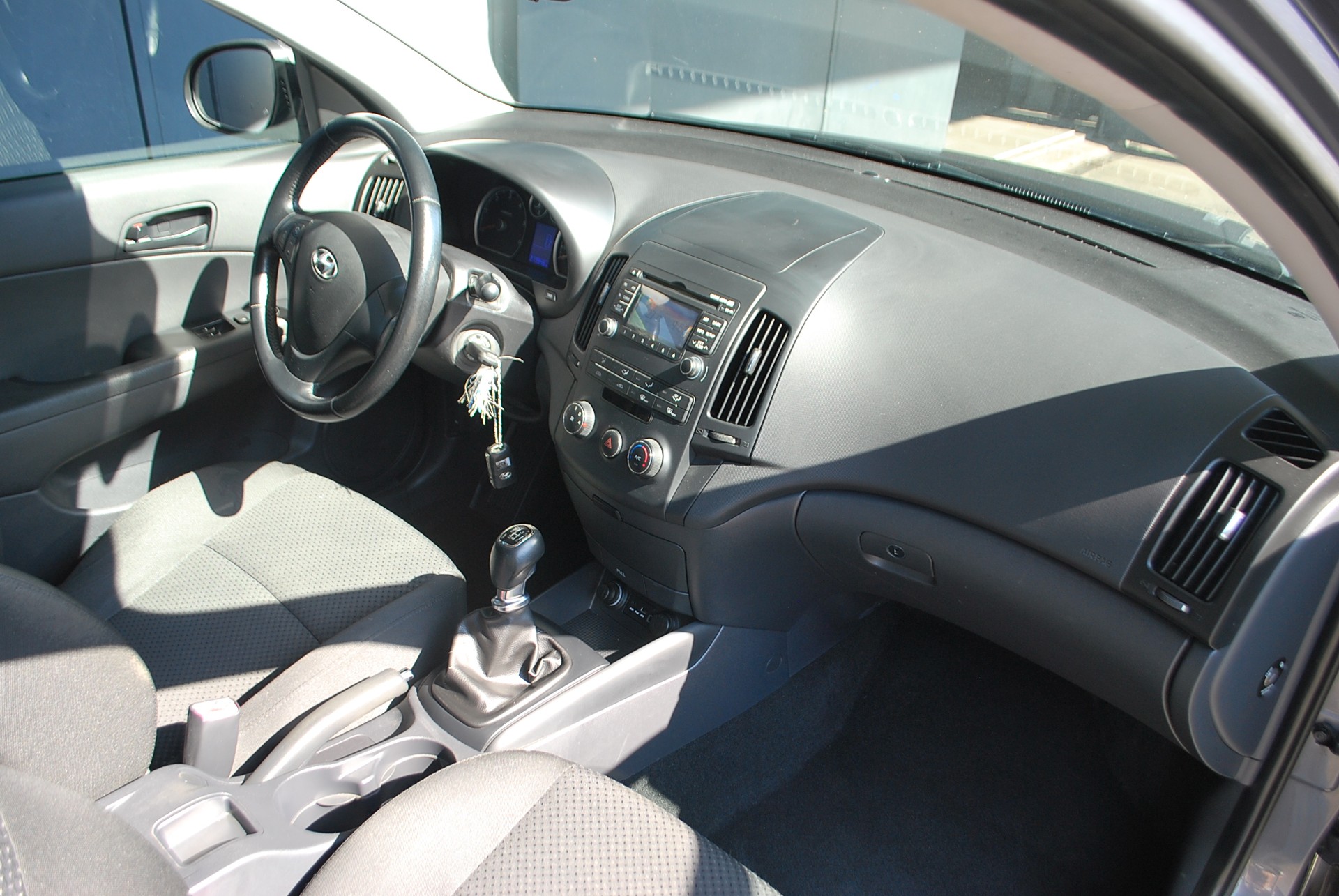 HYUNDAI i30 Wagon 1.6 CRDi Style-image-7