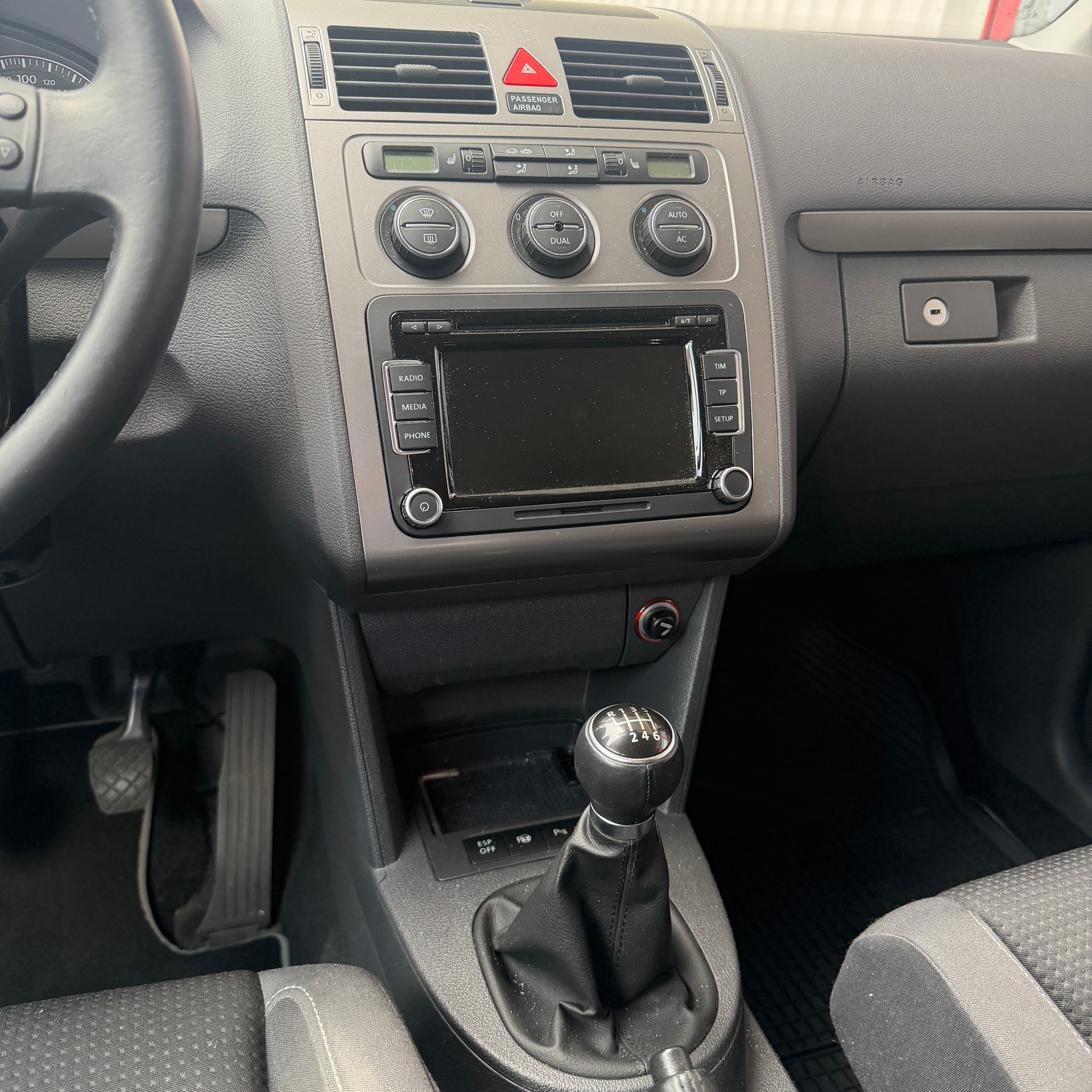 VW Touran 1.4 TSI Highline-image-10