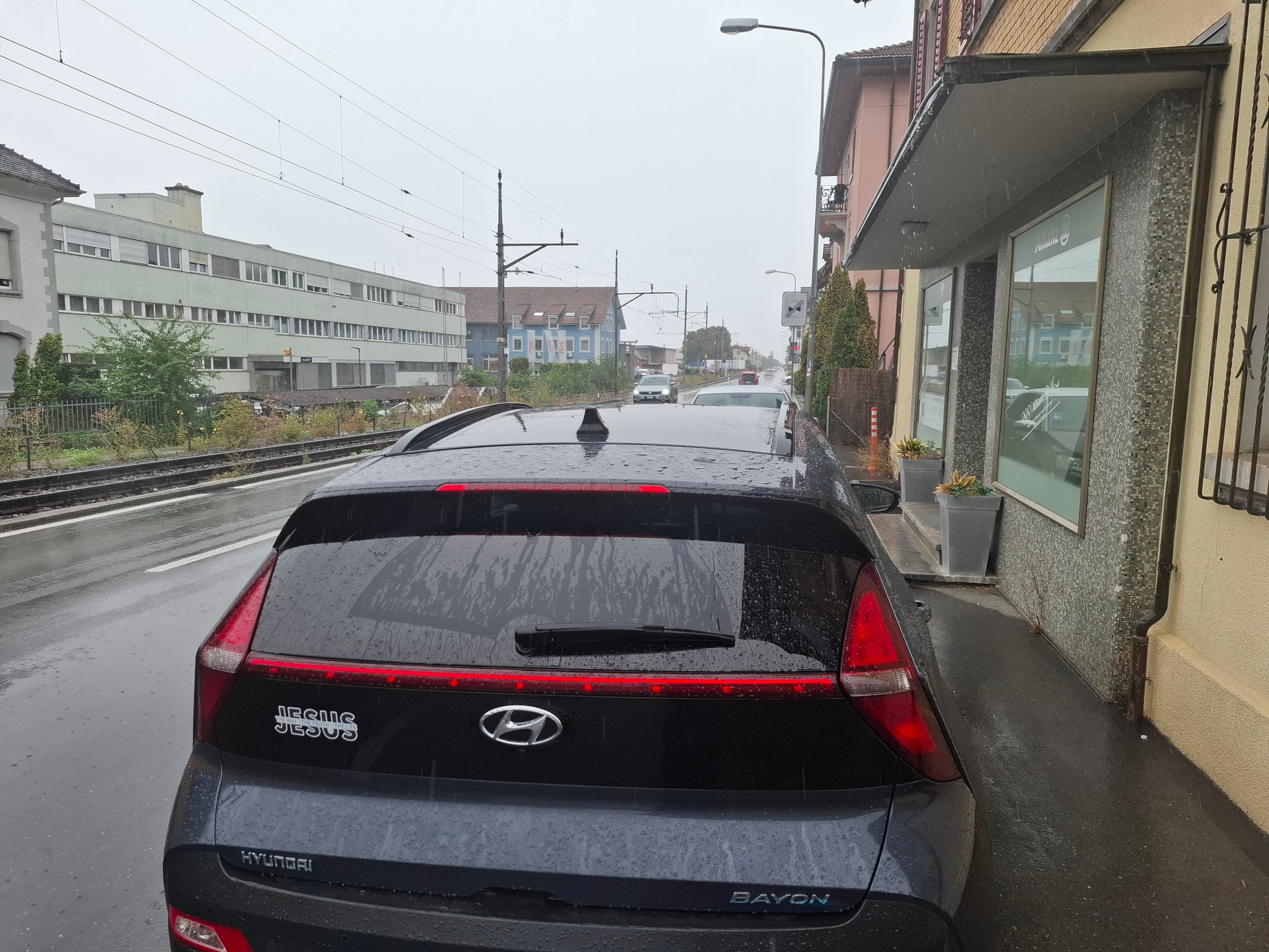 HYUNDAI 1.0 T-GDi Amplia-image-4