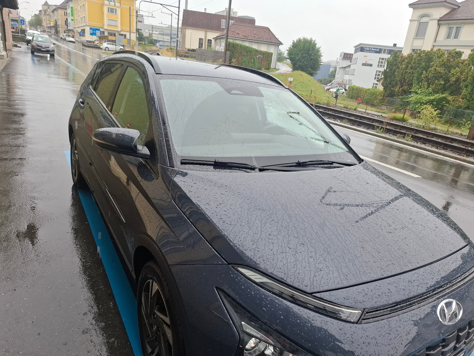 HYUNDAI 1.0 T-GDi Amplia-image-2