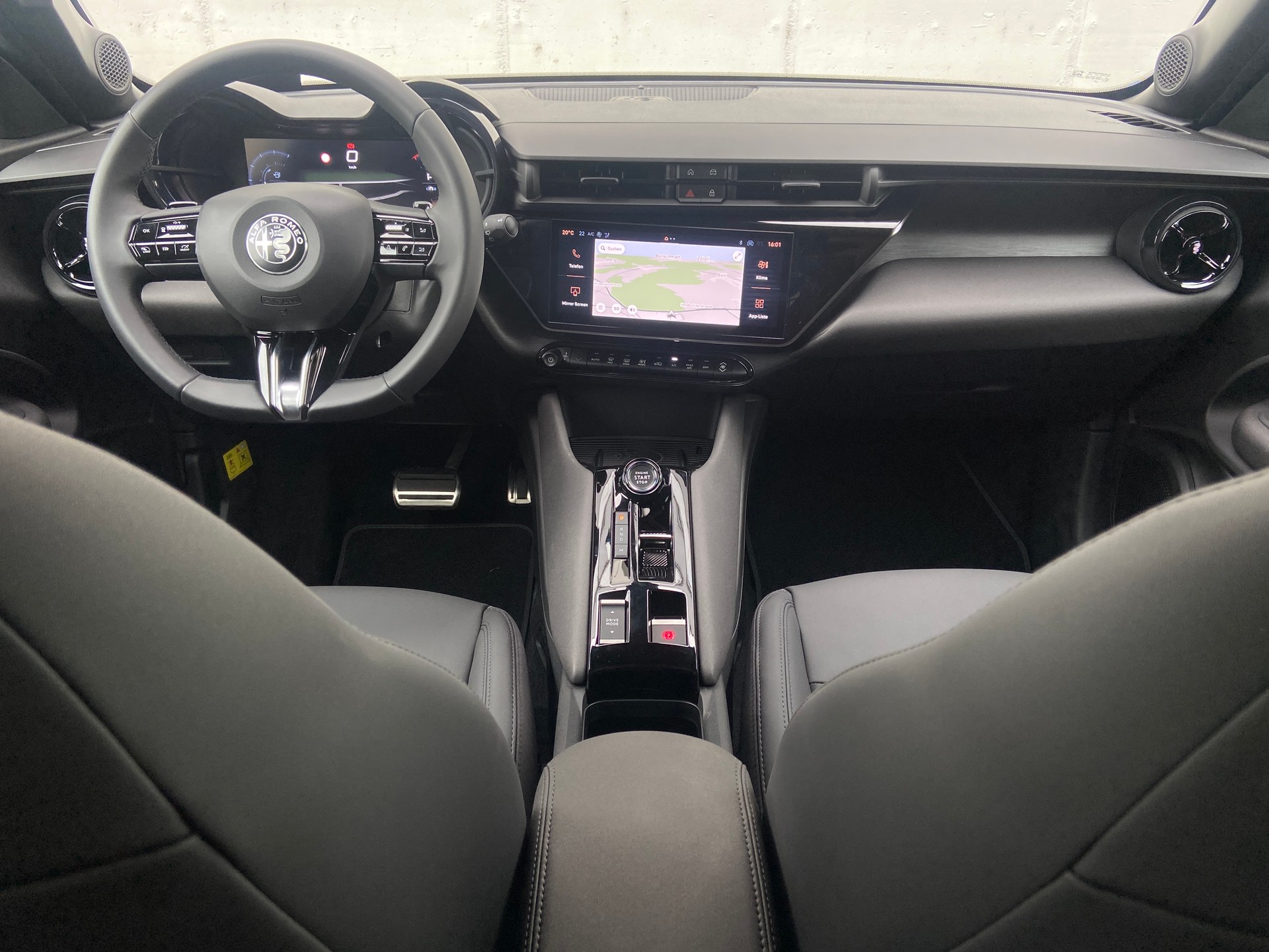 ALFA ROMEO ALFA ROMEO Junior 1.2 48V Hybrid TI Tech MY26-image-3