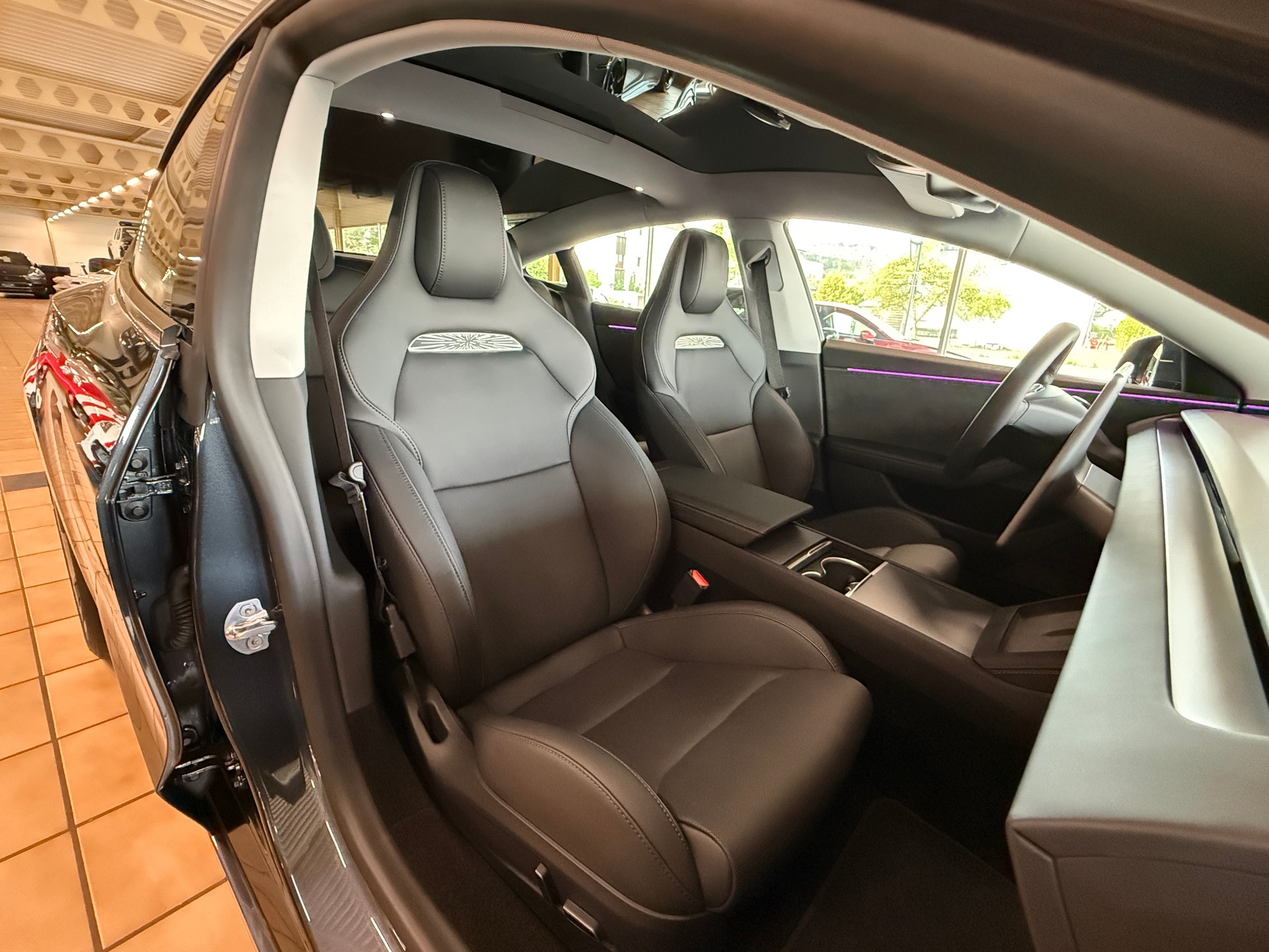 TESLA Performance Highland-image-15