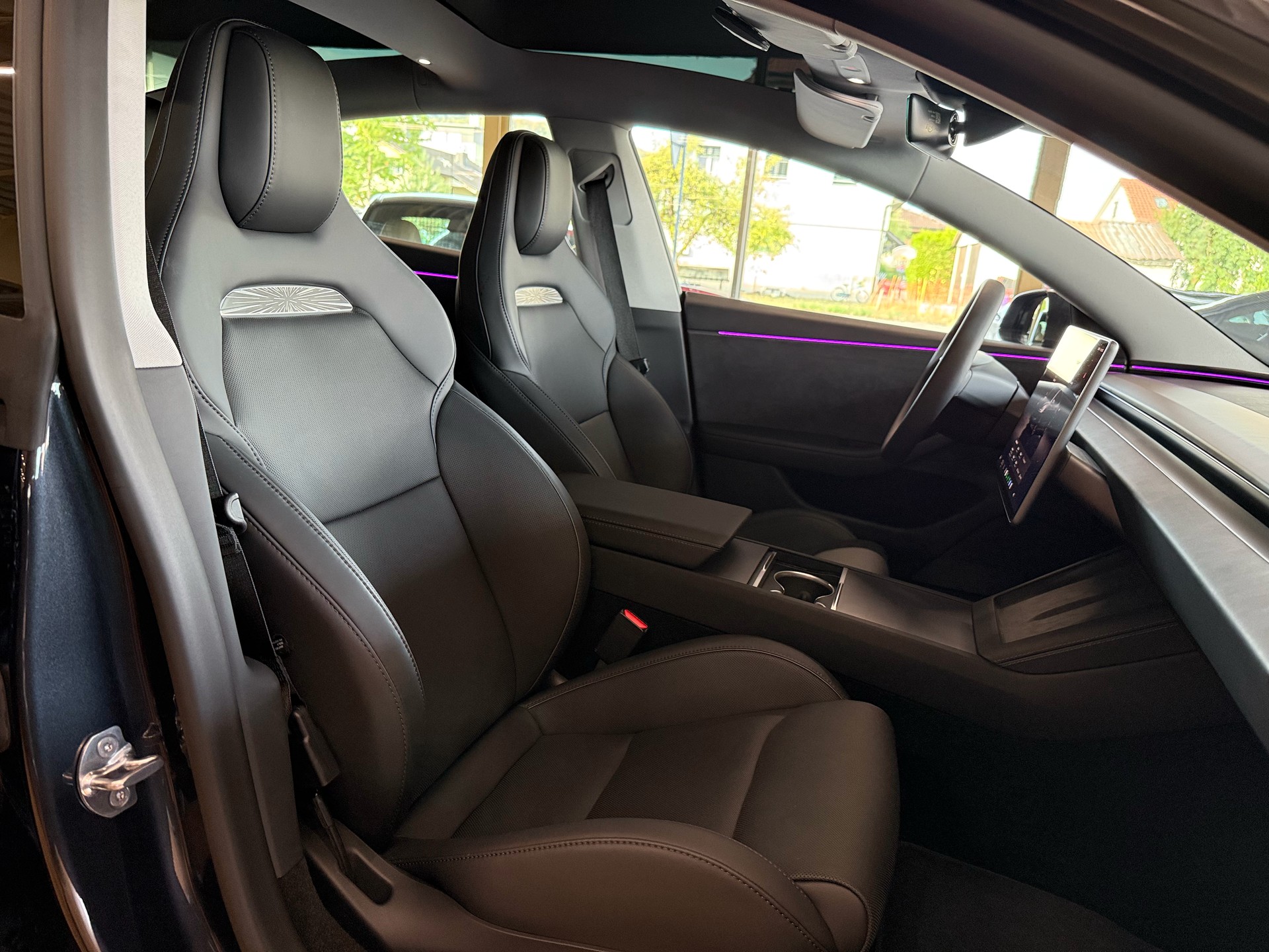 TESLA Performance Highland-image-13