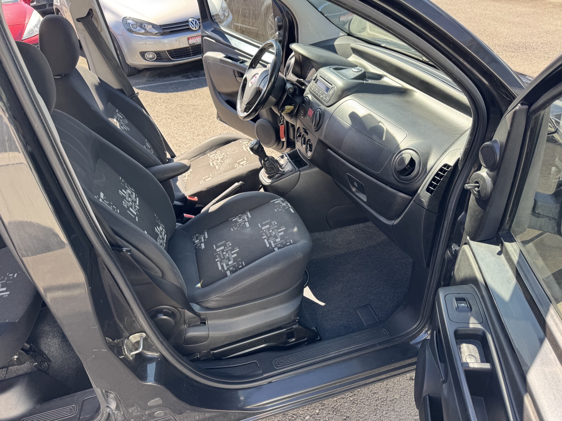 FIAT Qubo 1.3 JTD Active-image-12