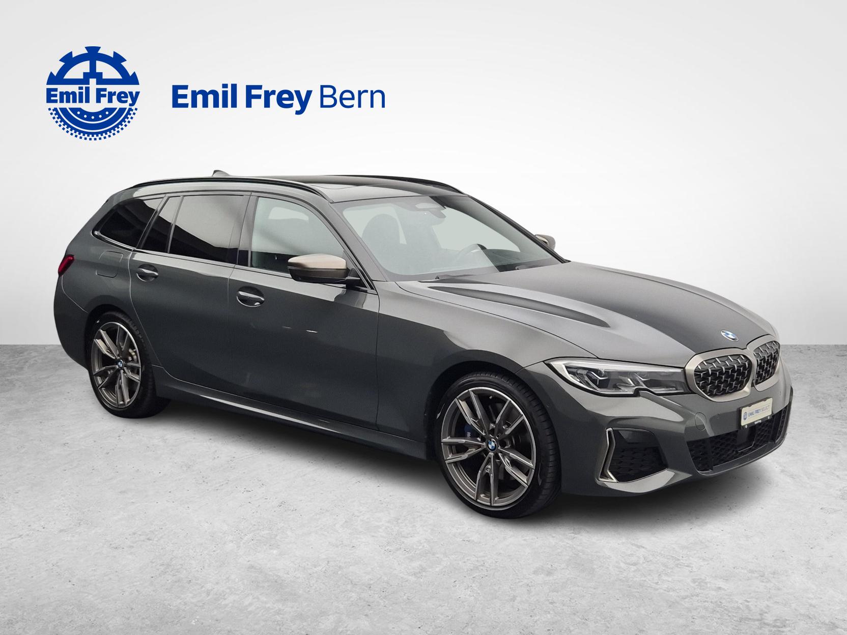 BMW M340i xDrive Touring-image-4