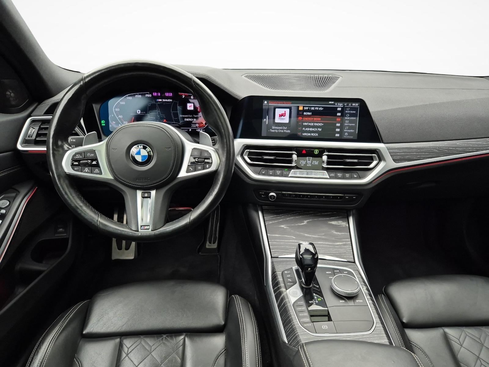 BMW M340i xDrive Touring-image-6