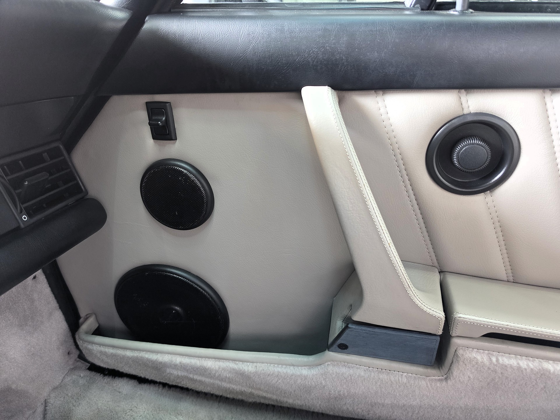 PORSCHE 911 Carrera Targa Veteranenfahrzeug-image-15