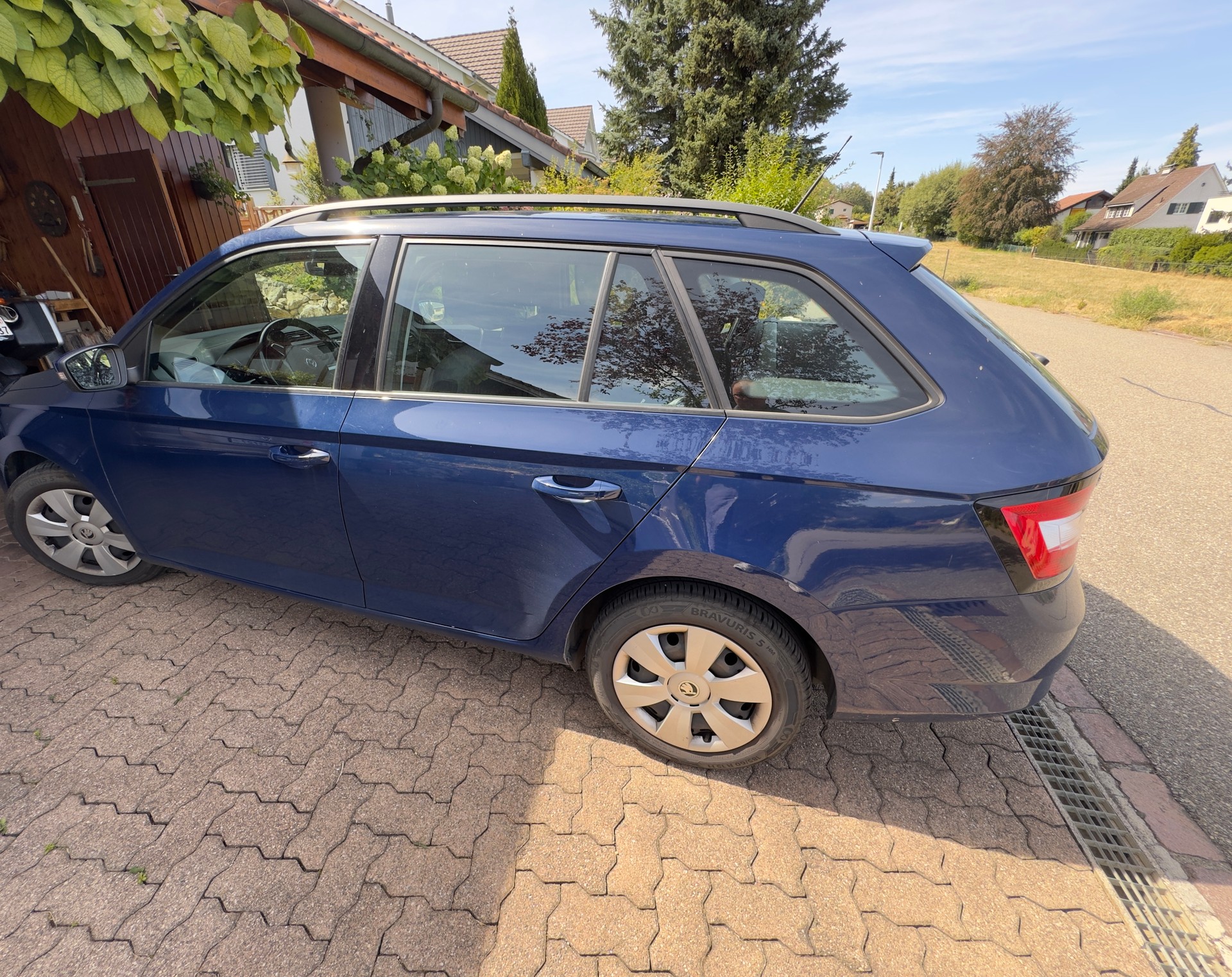 SKODA 1.2 TSI Style DSG-image-3