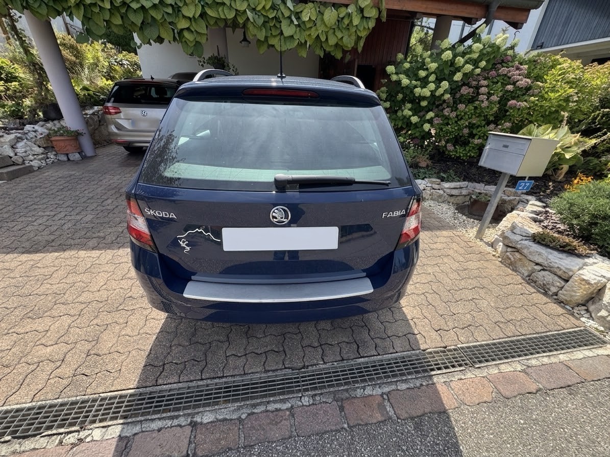 SKODA 1.2 TSI Style DSG-image-1