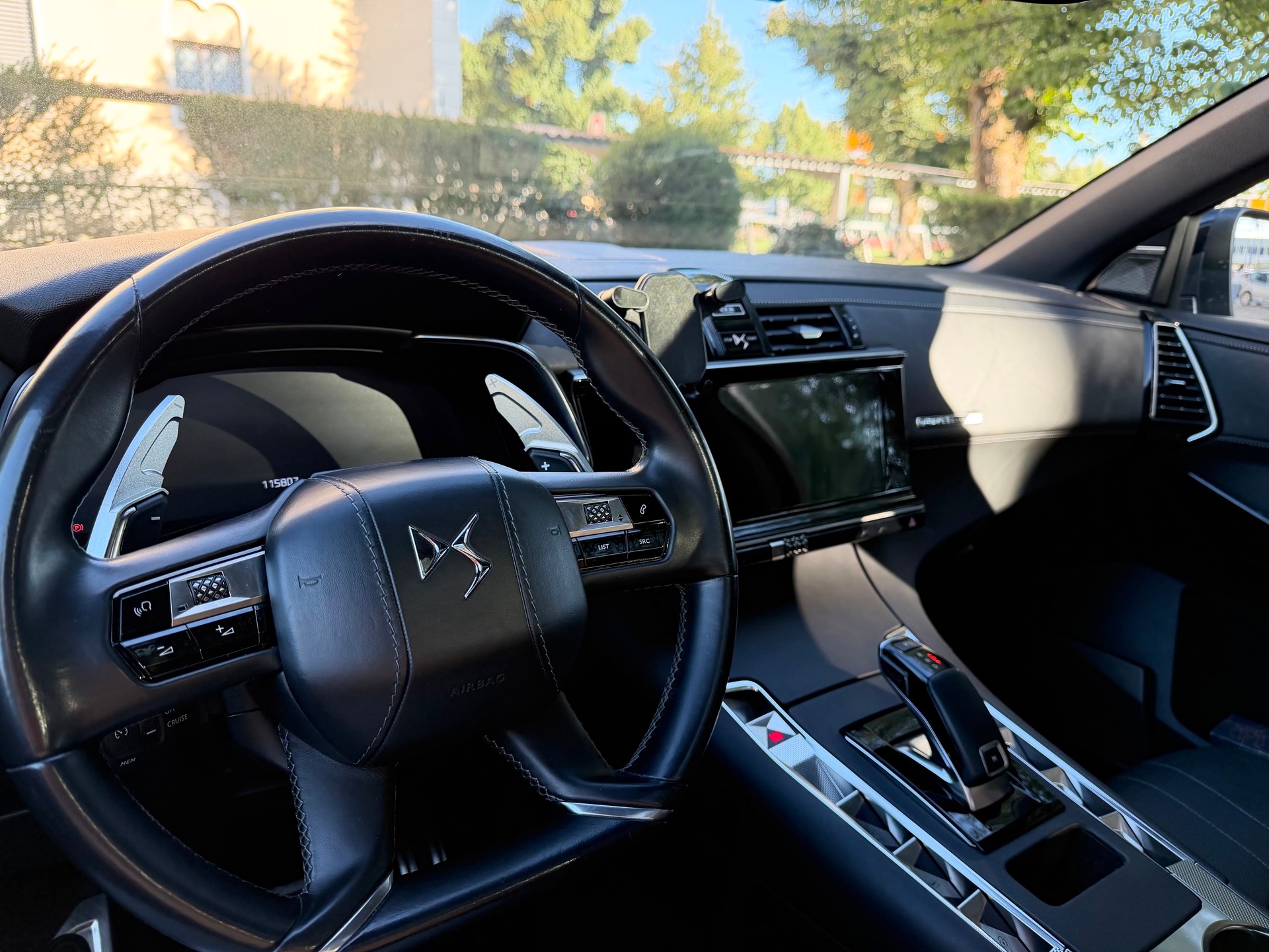 DS AUTOMOBILES 1.6 PureTech 225 So Chic-image-11