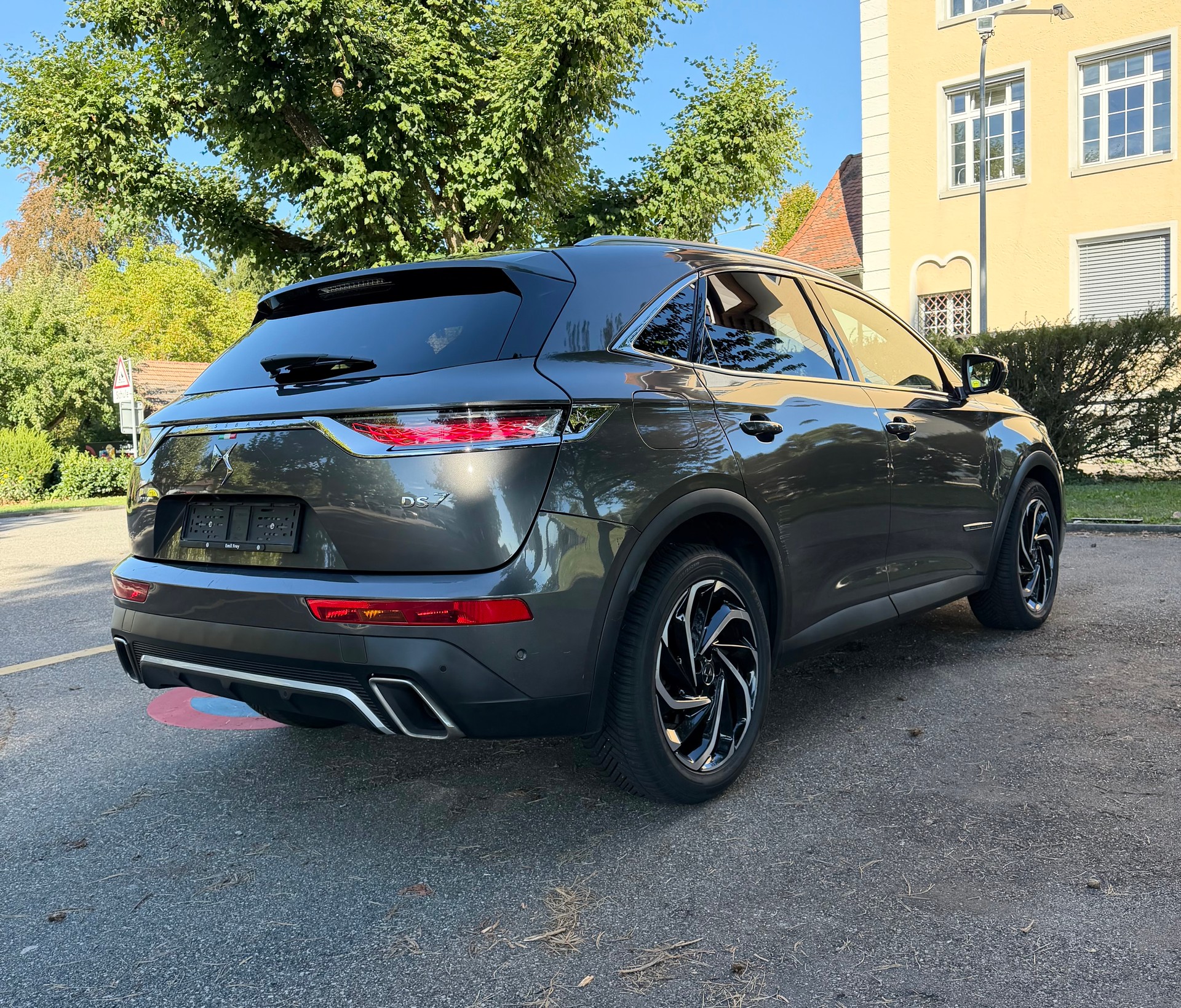 DS AUTOMOBILES 1.6 PureTech 225 So Chic-image-2
