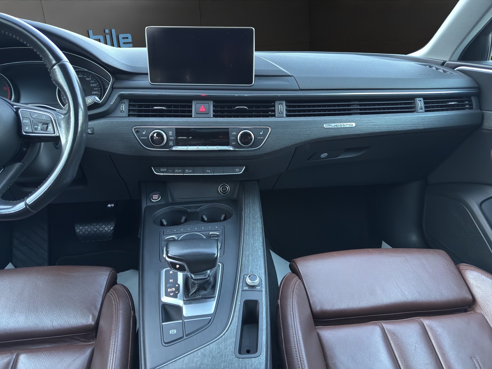 AUDI A4 Avant 3.0 TDI S-Line quattro 272PS-image-13