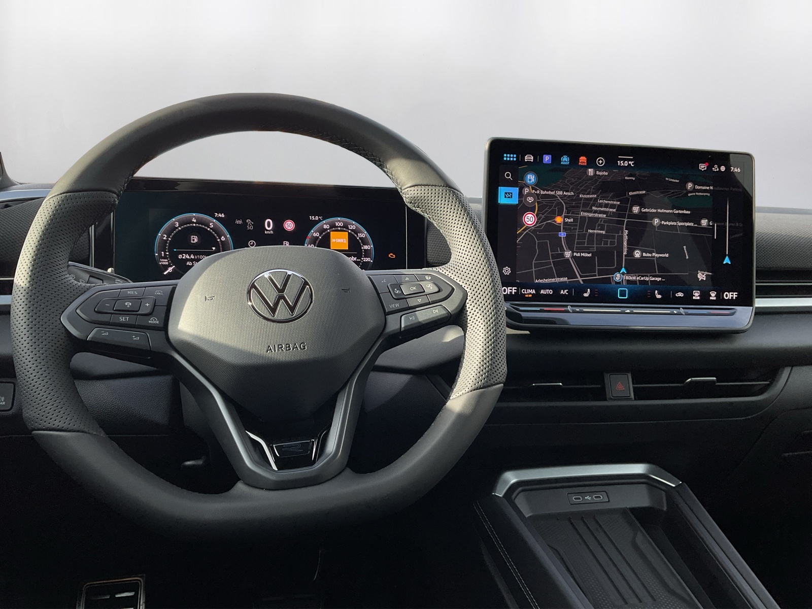 VW T-Roc 1.5 eTSI mHEV R-Line DSG-image-6