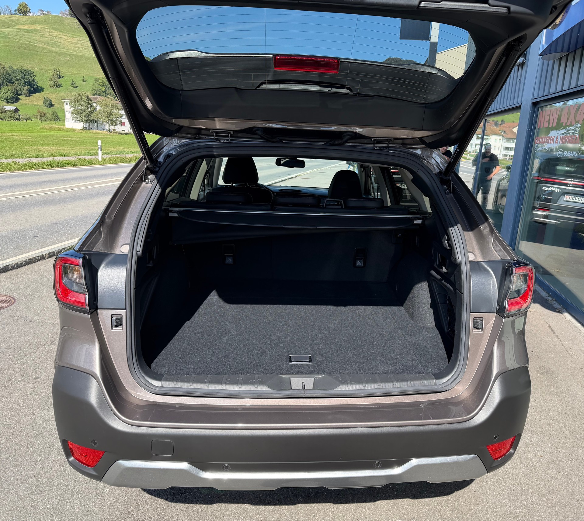 SUBARU Outback 2.5i Final Edition AWD Lineartronic-image-4
