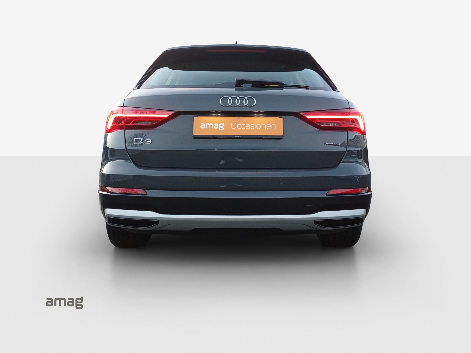 AUDI Q3 35 TDI advanced quattro S-tronic-showroom-element-3