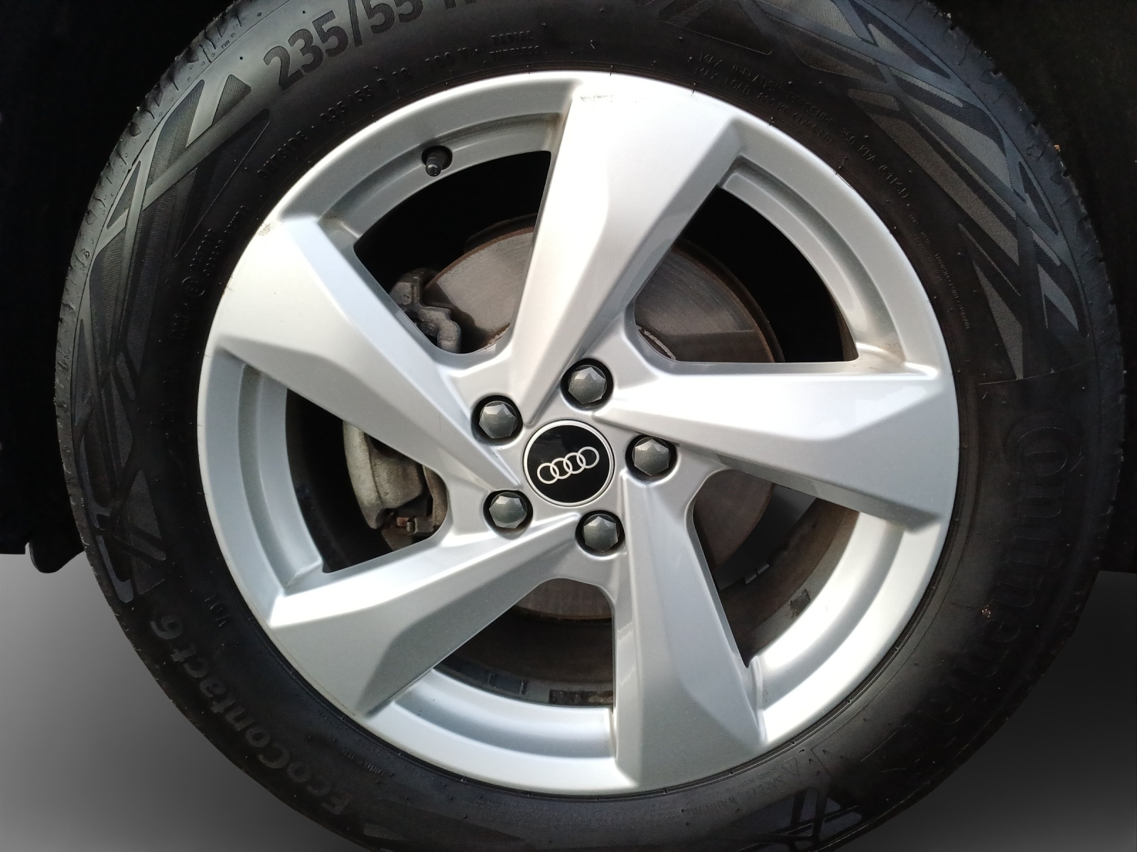 AUDI Q3 35 TDI advanced quattro S-tronic-image-14