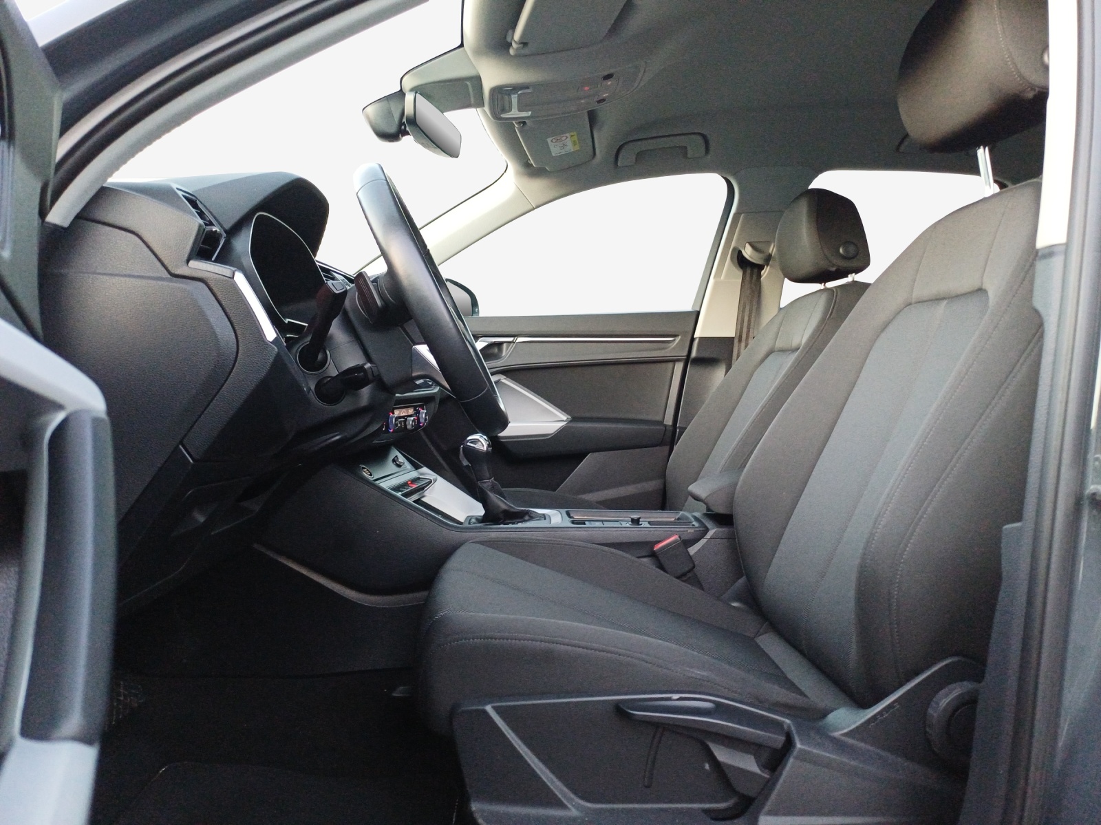 AUDI Q3 35 TDI advanced quattro S-tronic-image-7