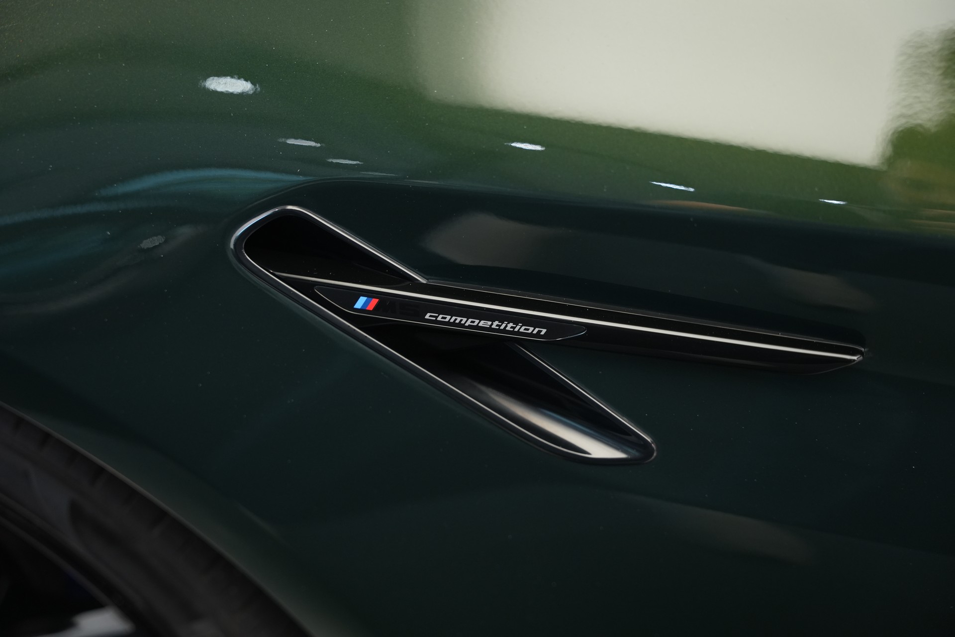 BMW M5 xDrive Competition Drivelogic *Sanremo Grün*-image-52