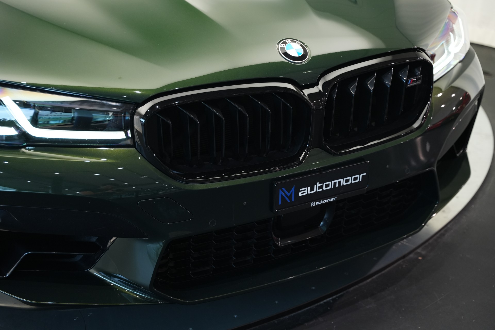 BMW M5 xDrive Competition Drivelogic *Sanremo Grün*-image-56