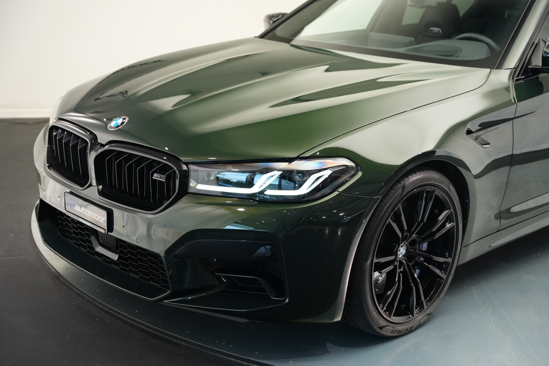 BMW M5 xDrive Competition Drivelogic *Sanremo Grün*-image-53