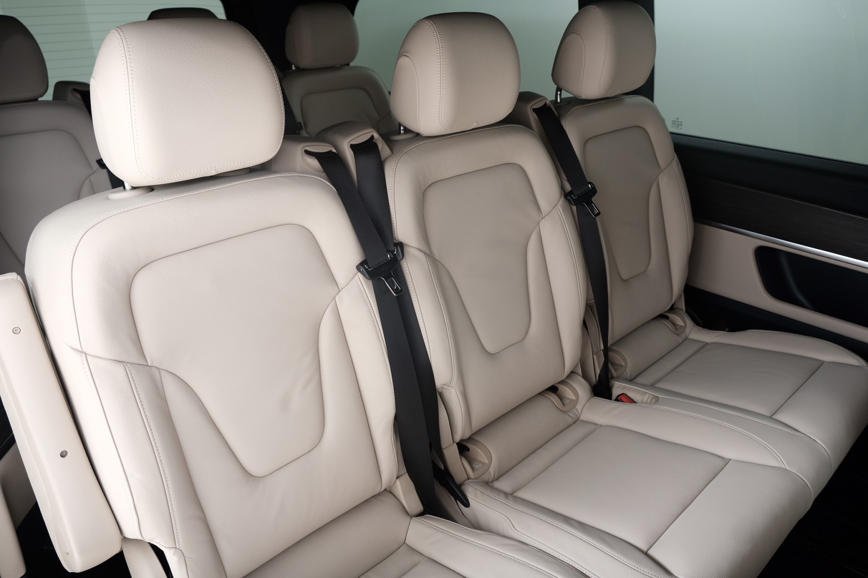 MERCEDES-BENZ V 250 d Avantgarde extra lang V447-image-10